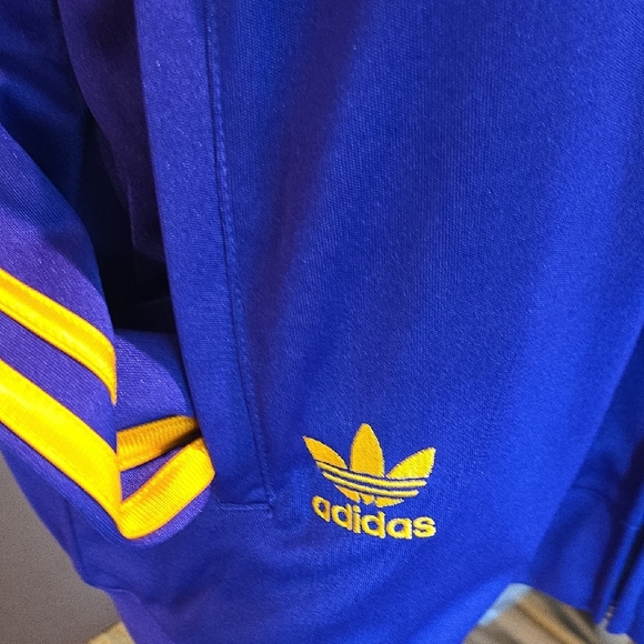 Adidas Limited Edition LA LAKERS 3 Stripe Trefoil Purple and Gold Jacket - Picture 5 of 7